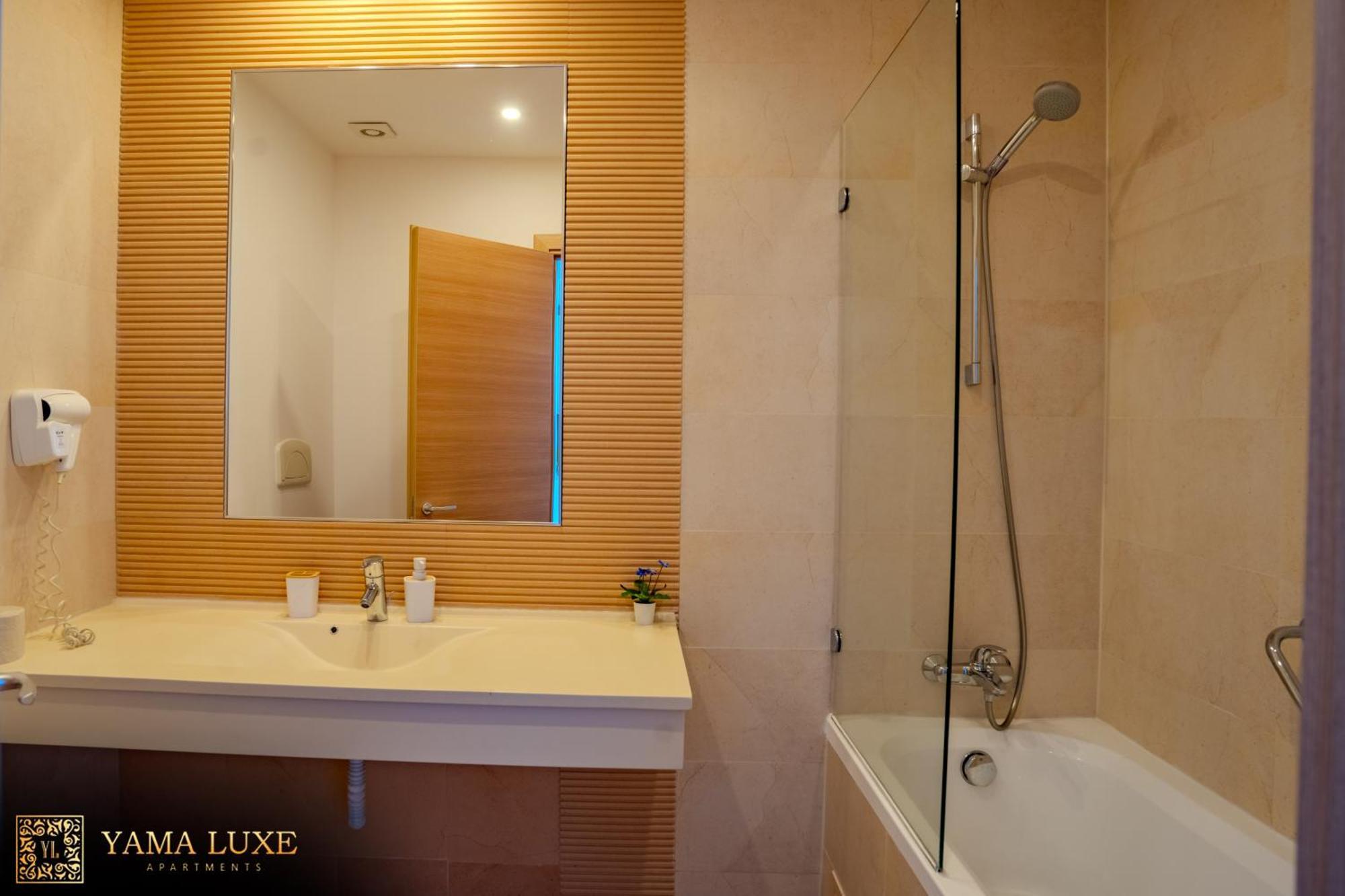 Yamaluxe Apartments - Bucuresti ภายนอก รูปภาพ